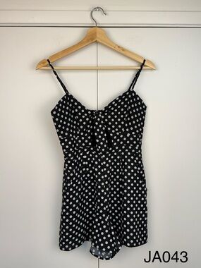 6 Shore Road Beachcomber Polka Dot Romper S